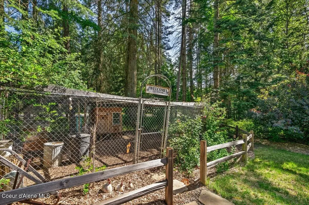 12321 N Sherwood Court Hayden ID 83835