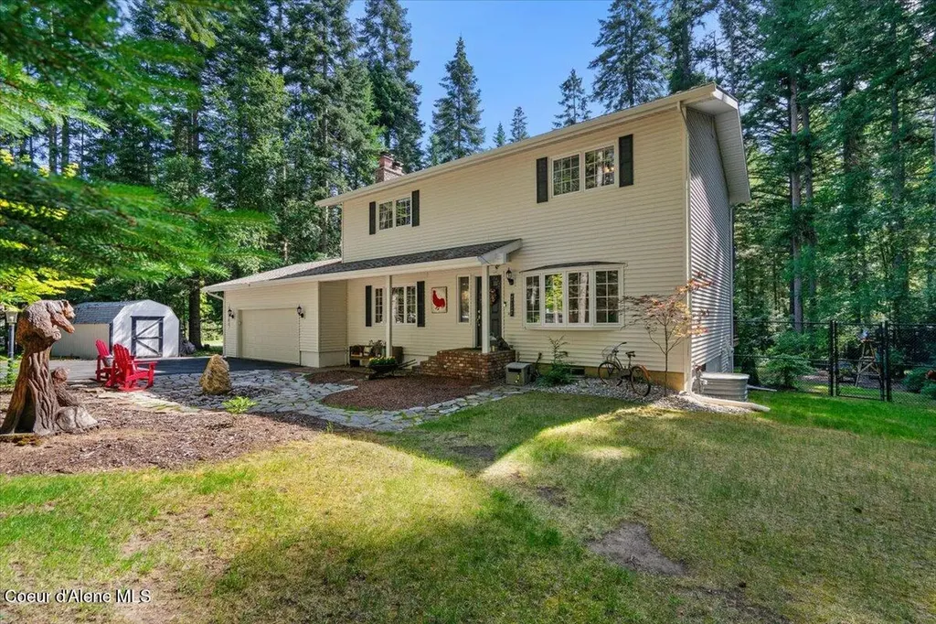 12321 N Sherwood Court Hayden ID 83835