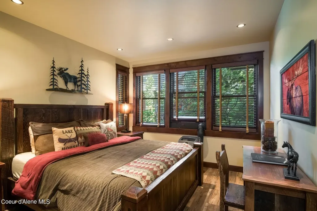 57 Blue Heron Lane Hope ID 83836
