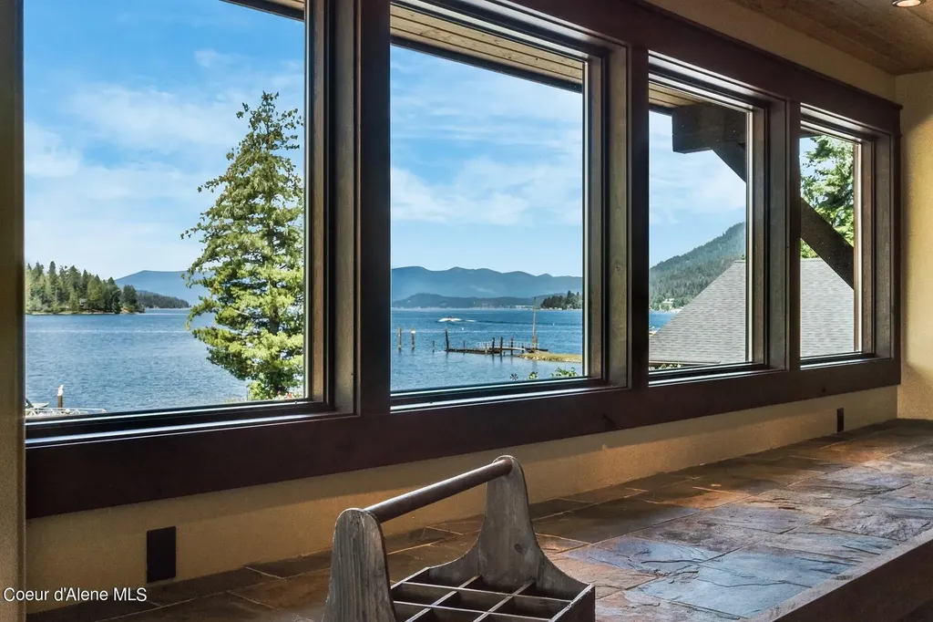 57 Blue Heron Lane Hope ID 83836