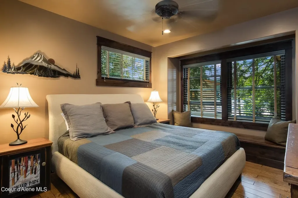 57 Blue Heron Lane Hope ID 83836