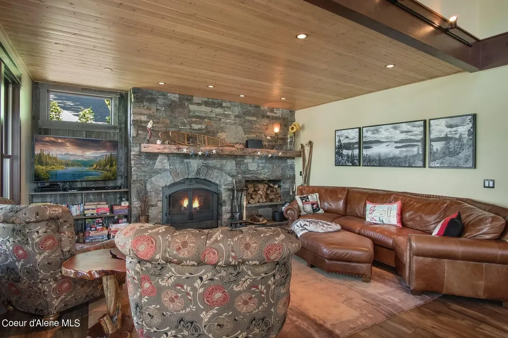 57 Blue Heron Lane Hope ID 83836