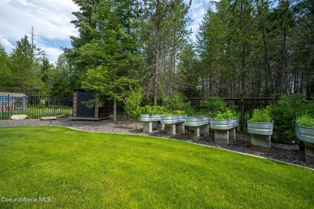 21315 N Eclipse Road Rathdrum ID 83858