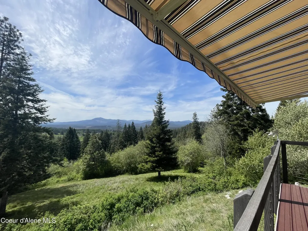 21160 N Corbin Hill Road Hayden ID 83835
