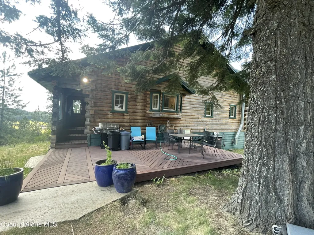 21160 N Corbin Hill Road Hayden ID 83835
