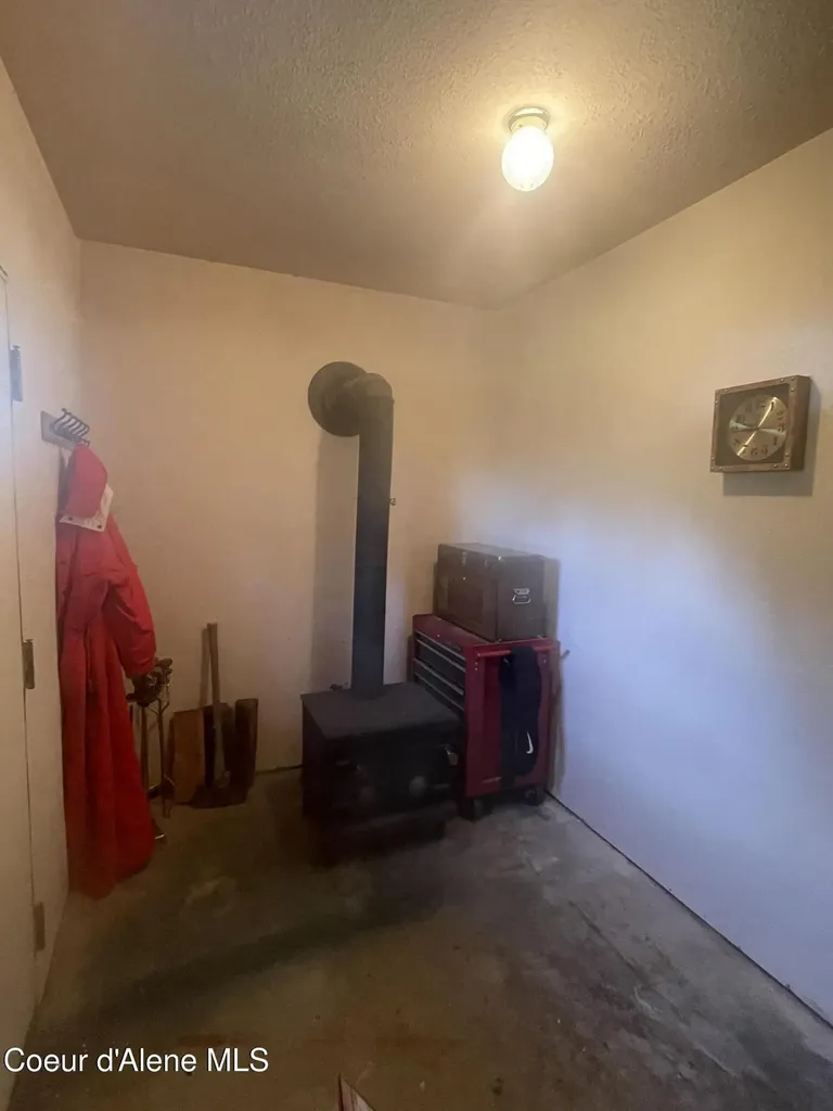 21160 N Corbin Hill Road Hayden ID 83835
