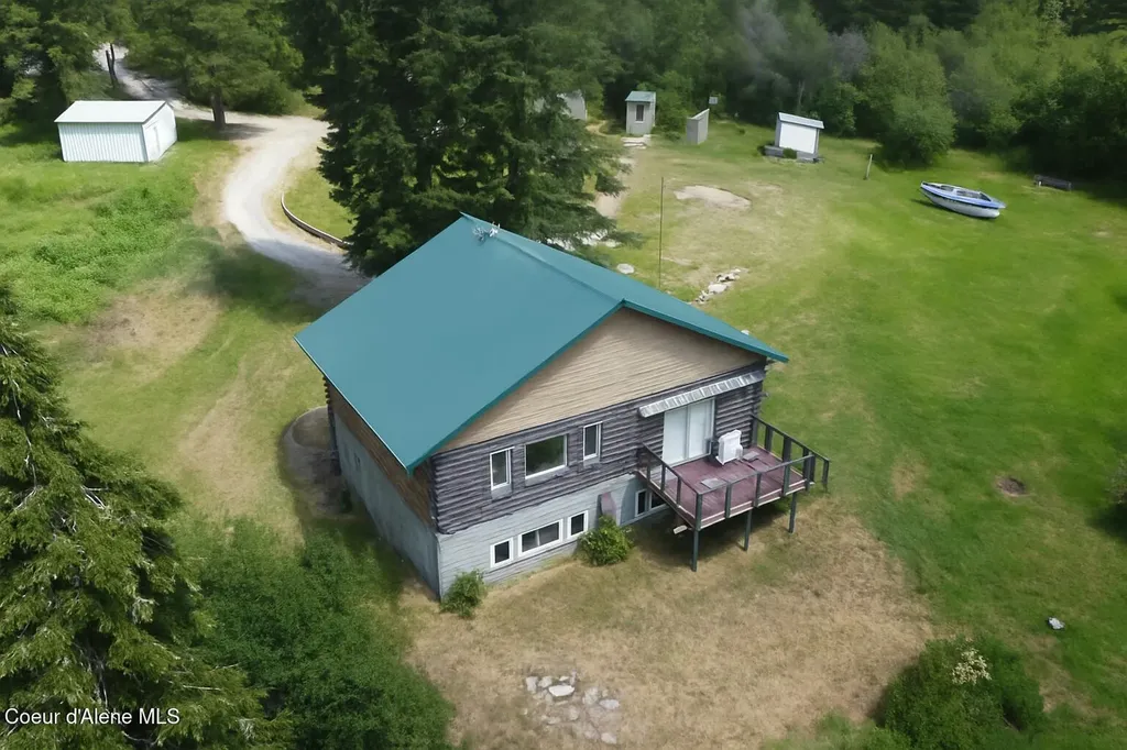 21160 N Corbin Hill Road Hayden ID 83835