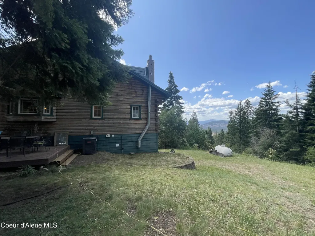 21160 N Corbin Hill Road Hayden ID 83835