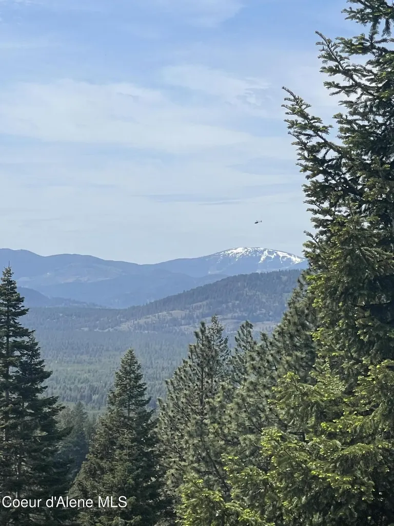 21160 N Corbin Hill Road Hayden ID 83835