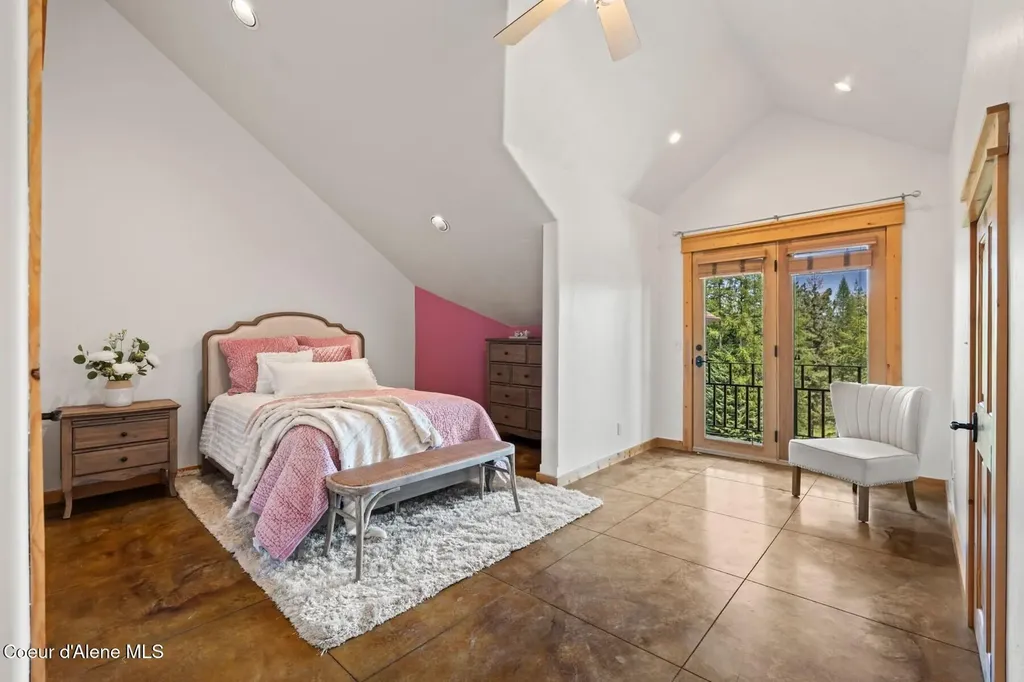968 Hidden Valley Road Sandpoint ID 83864