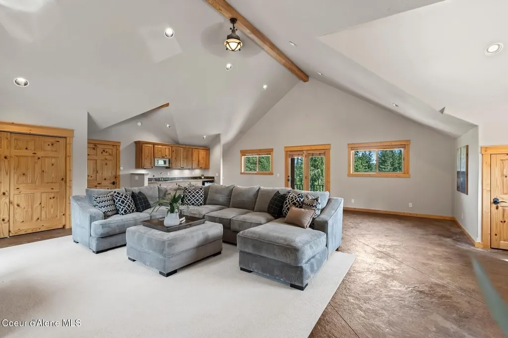 968 Hidden Valley Road Sandpoint ID 83864