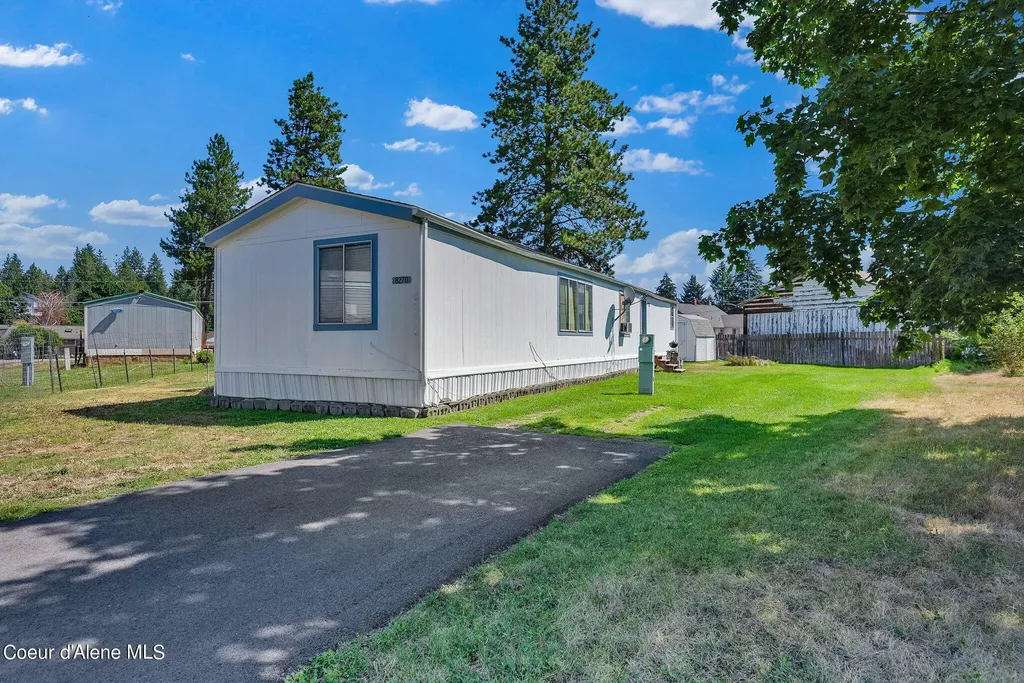 8270 W Meadowbrook Circle Rathdrum ID 83858
