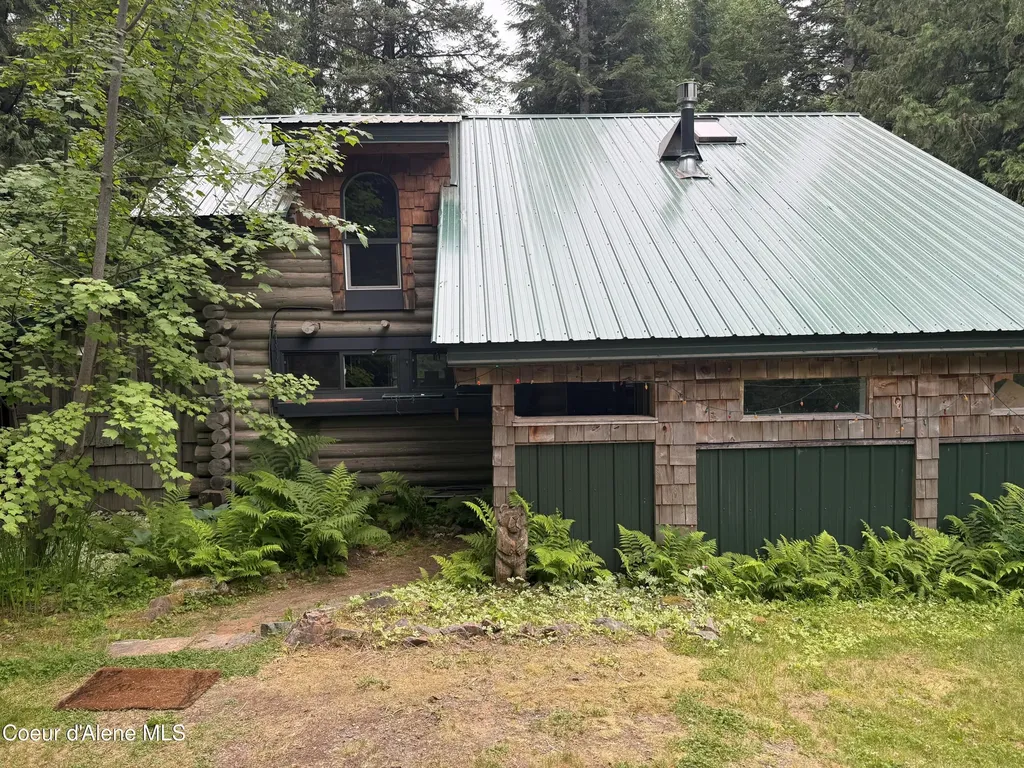 1283 N Wrenco Road Sandpoint ID 83864