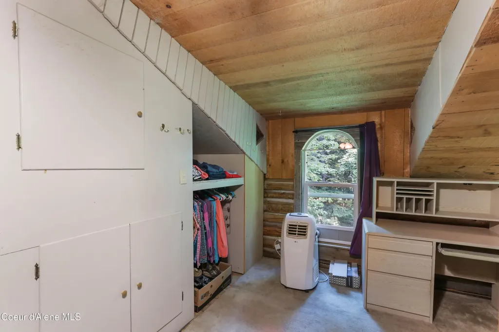 1283 N Wrenco Road Sandpoint ID 83864