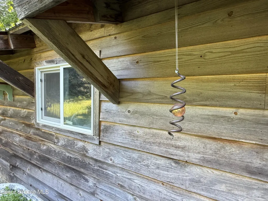 1283 N Wrenco Road Sandpoint ID 83864