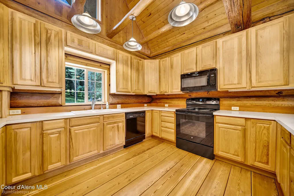 4900 E Hudlow Road Hayden ID 83835