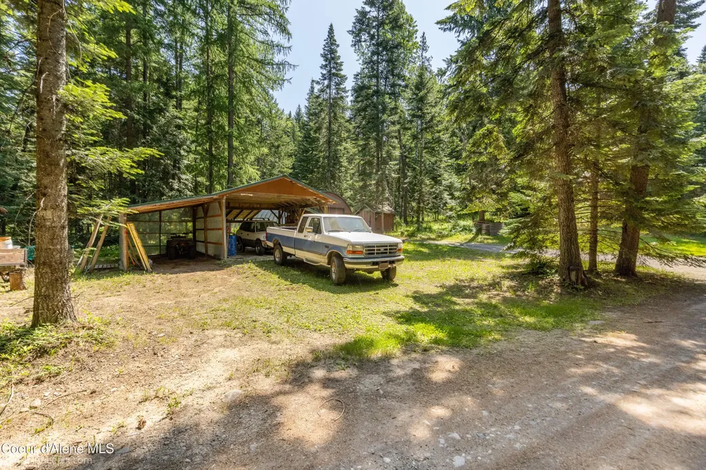 4900 E Hudlow Road Hayden ID 83835