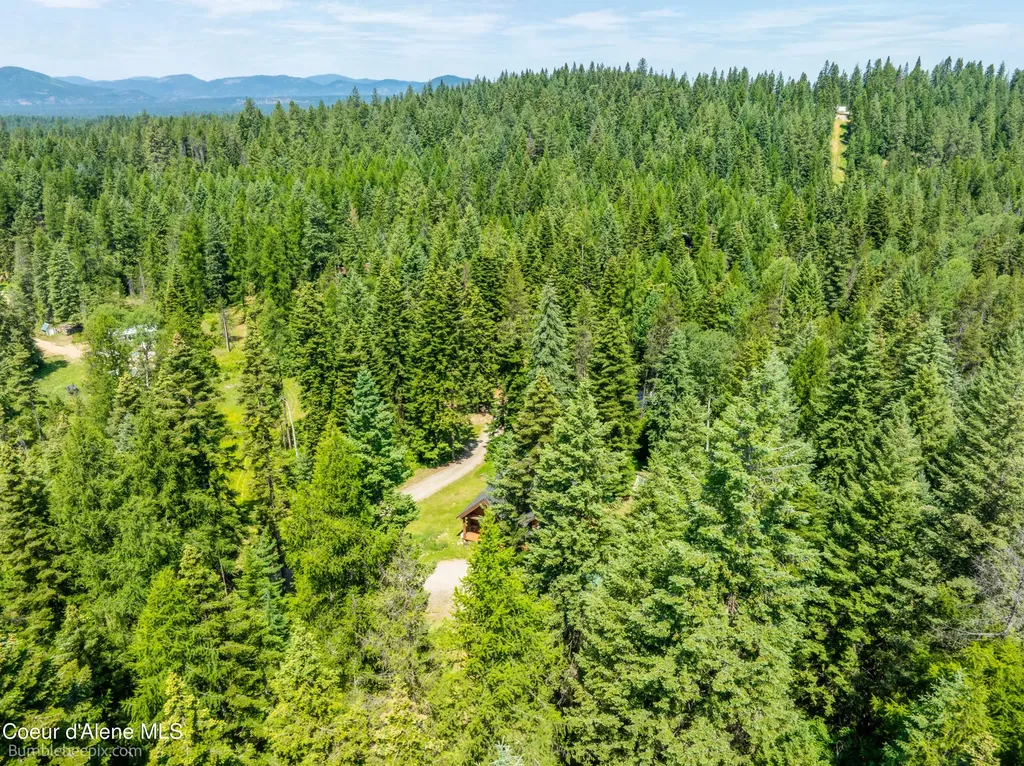 4900 E Hudlow Road Hayden ID 83835