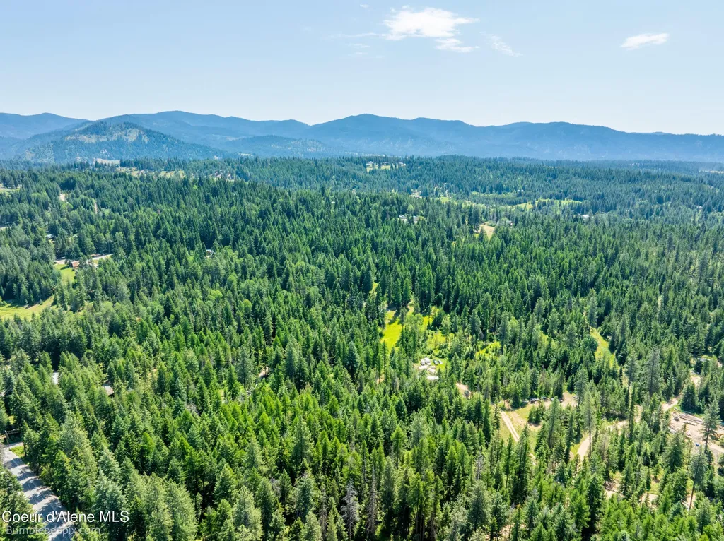 4900 E Hudlow Road Hayden ID 83835