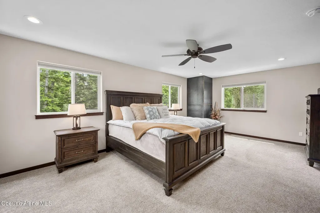 11683 E Whitetail Drive Athol ID 83801
