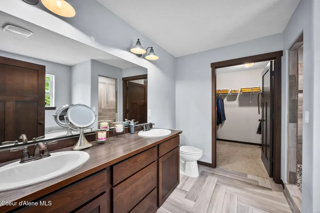 11683 E Whitetail Drive Athol ID 83801