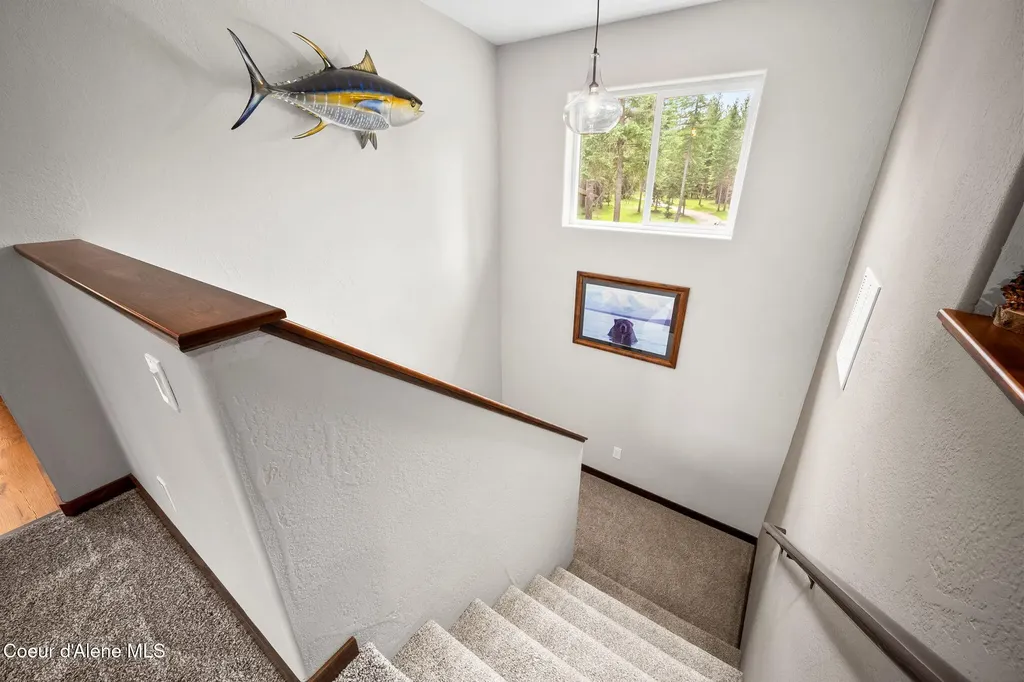 11683 E Whitetail Drive Athol ID 83801