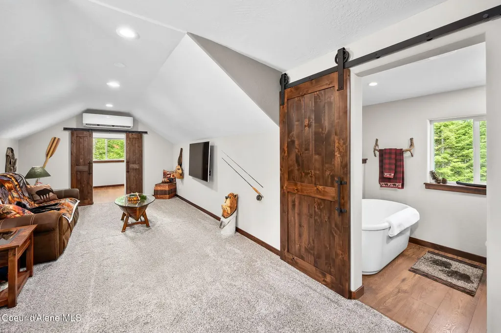 11683 E Whitetail Drive Athol ID 83801