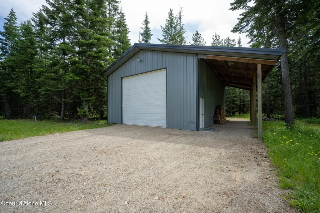 11683 E Whitetail Drive Athol ID 83801
