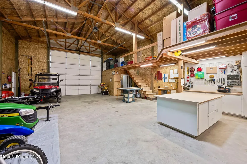 11683 E Whitetail Drive Athol ID 83801