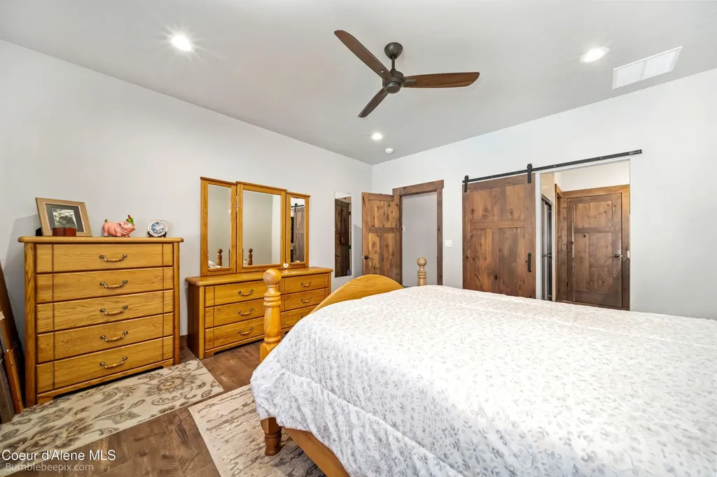 1402 W Wayward Circle Post Falls ID 83854
