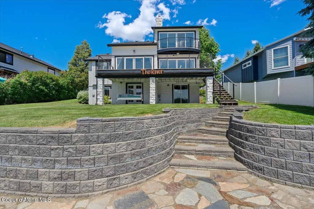 1922 E Rodkey Drive Post Falls ID 83854