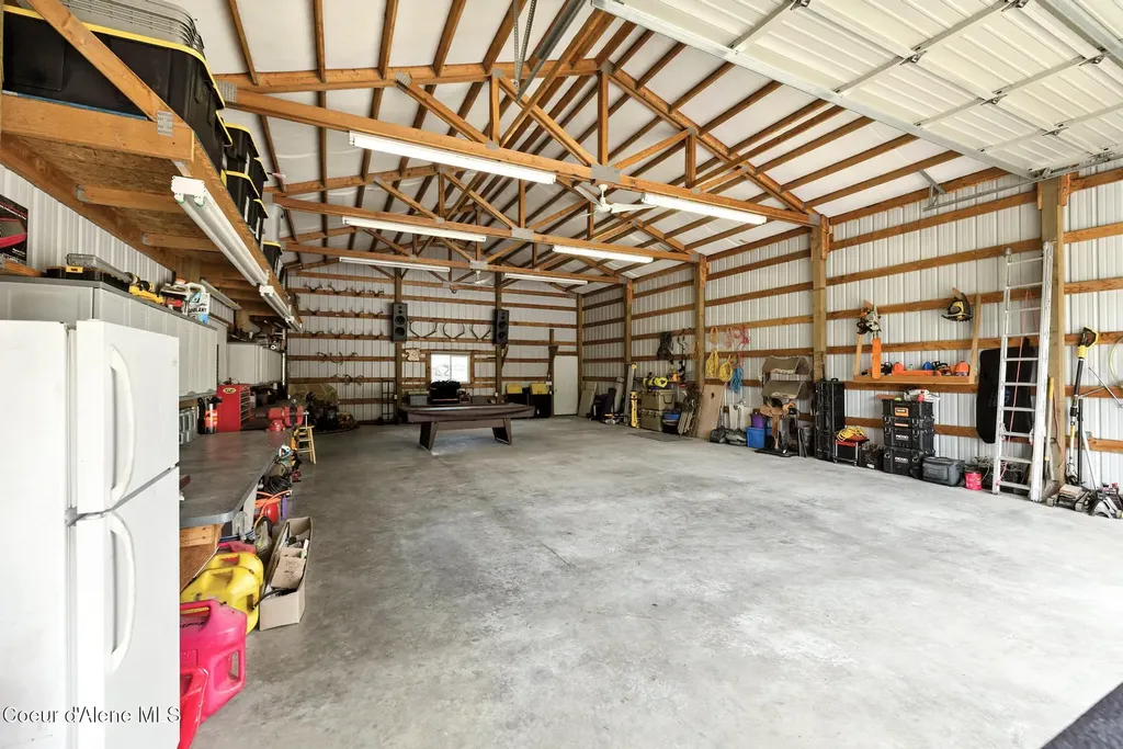 30267 N Wheatridge Road Athol ID 83801