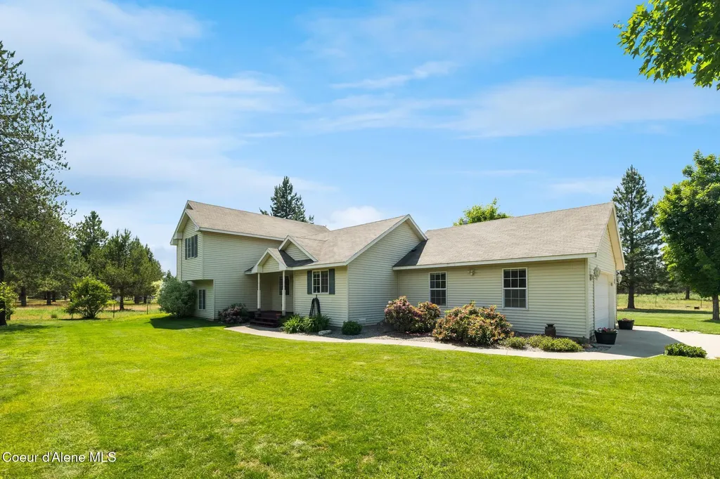 30267 N Wheatridge Road Athol ID 83801