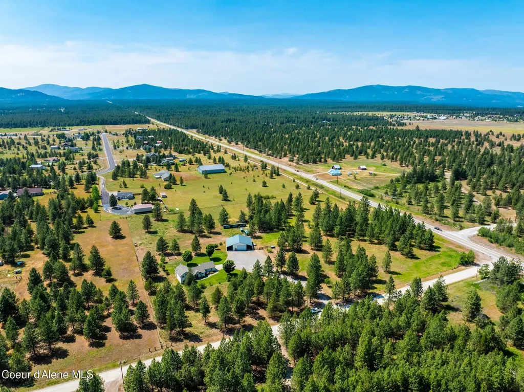 30267 N Wheatridge Road Athol ID 83801