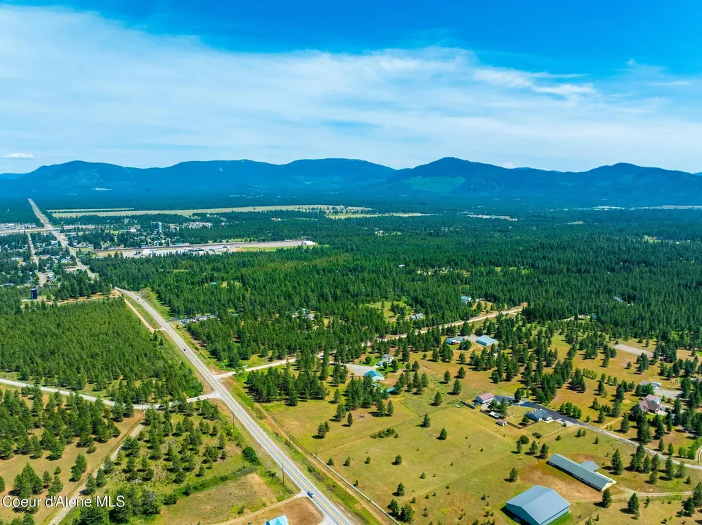 30267 N Wheatridge Road Athol ID 83801