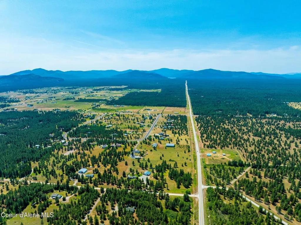 30267 N Wheatridge Road Athol ID 83801