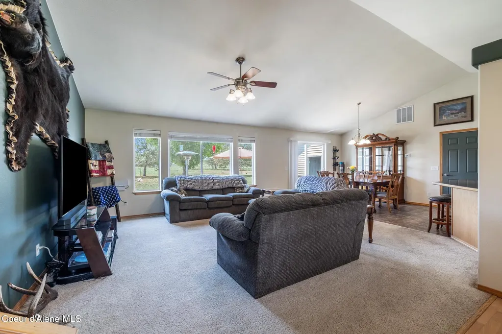30267 N Wheatridge Road Athol ID 83801