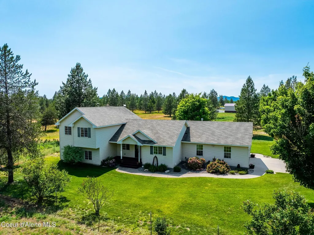 30267 N Wheatridge Road Athol ID 83801
