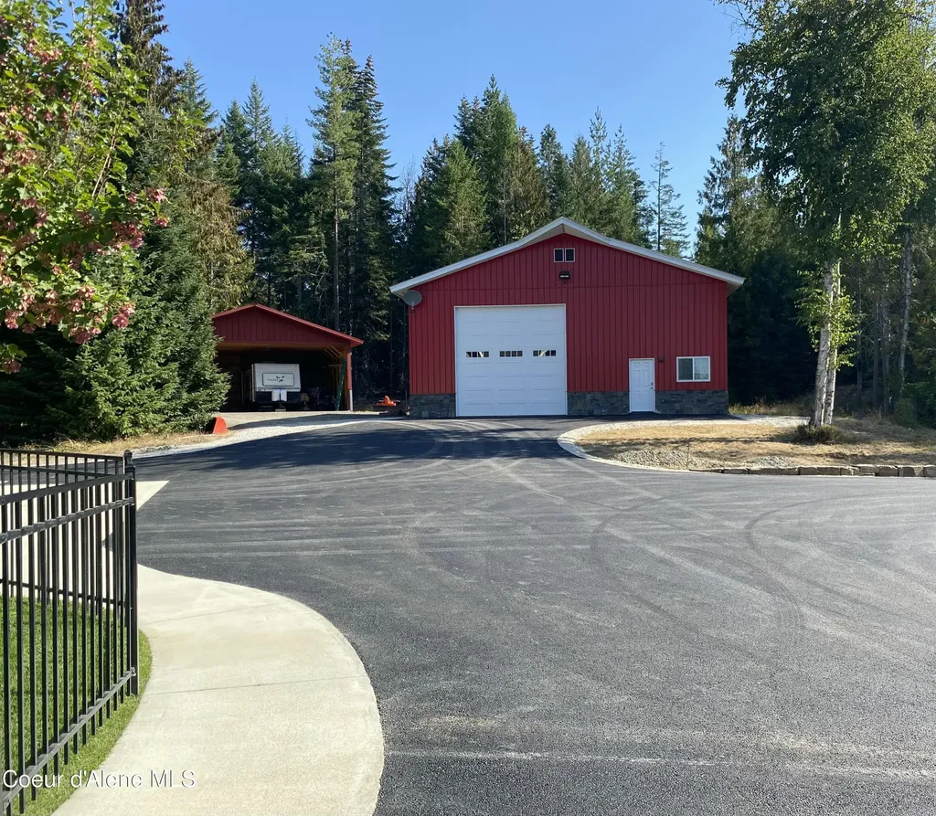 4127 Sagle Road Sagle ID 83860