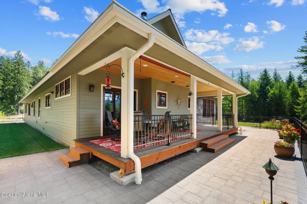 4127 Sagle Road Sagle ID 83860