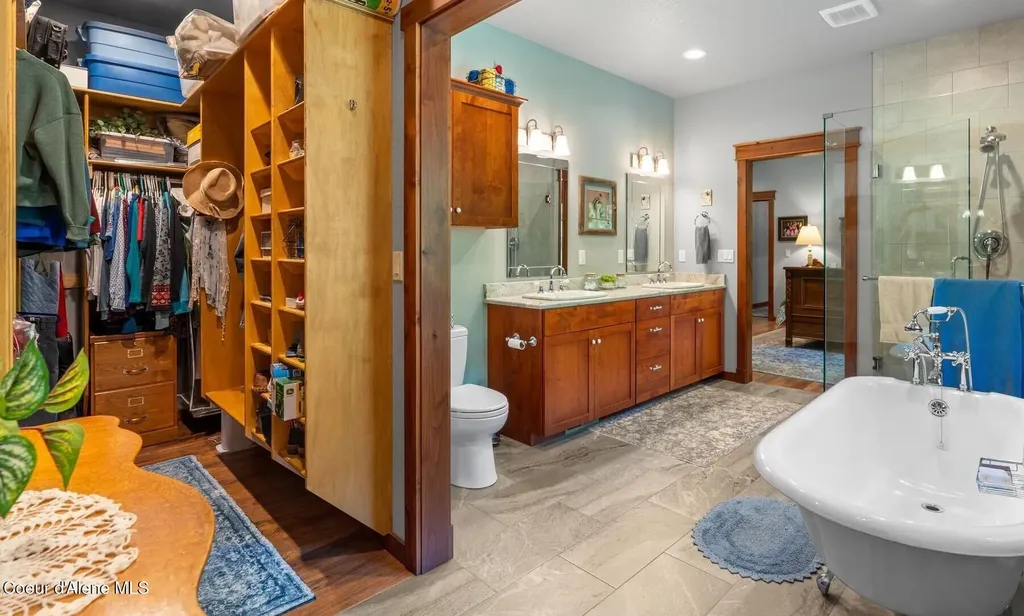 4127 Sagle Road Sagle ID 83860