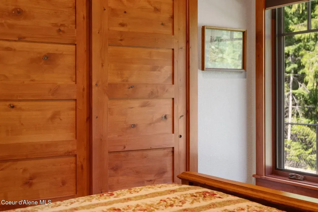 4127 Sagle Road Sagle ID 83860