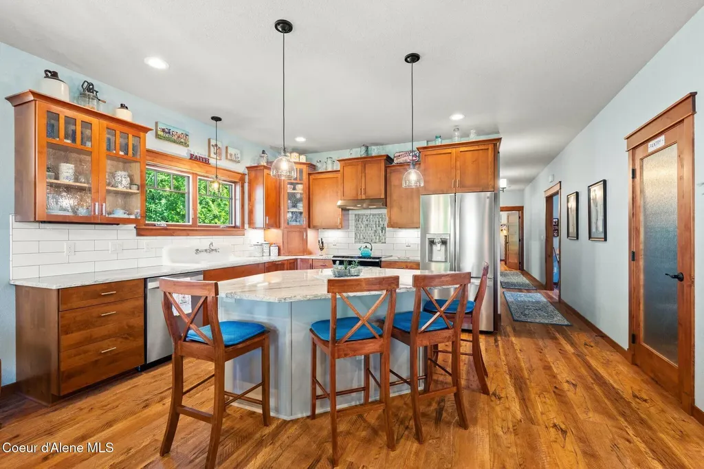 4127 Sagle Road Sagle ID 83860