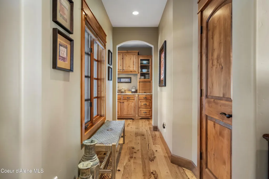 13277 S Ridgeview Loop Harrison ID 83833