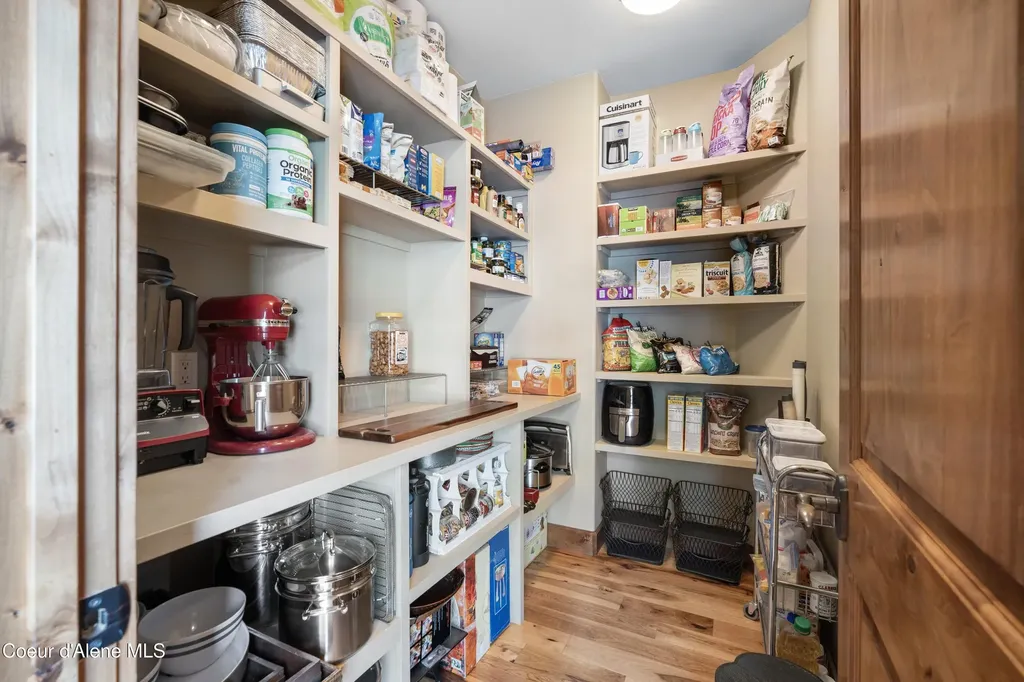 13277 S Ridgeview Loop Harrison ID 83833