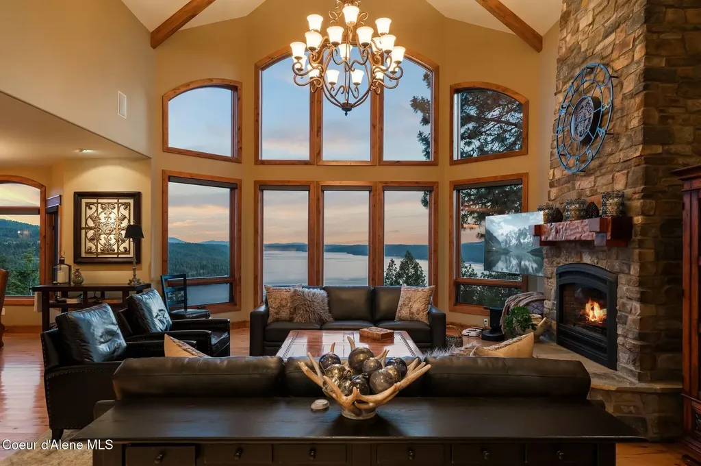 13277 S Ridgeview Loop Harrison ID 83833