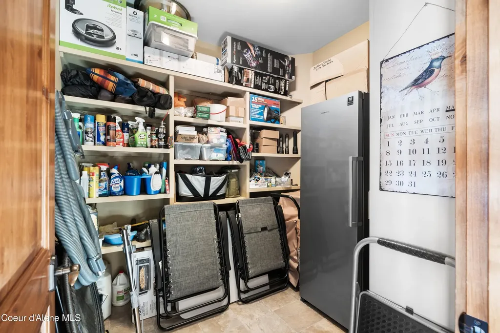 13277 S Ridgeview Loop Harrison ID 83833