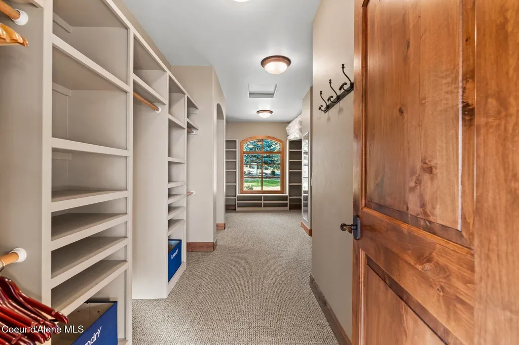 13277 S Ridgeview Loop Harrison ID 83833