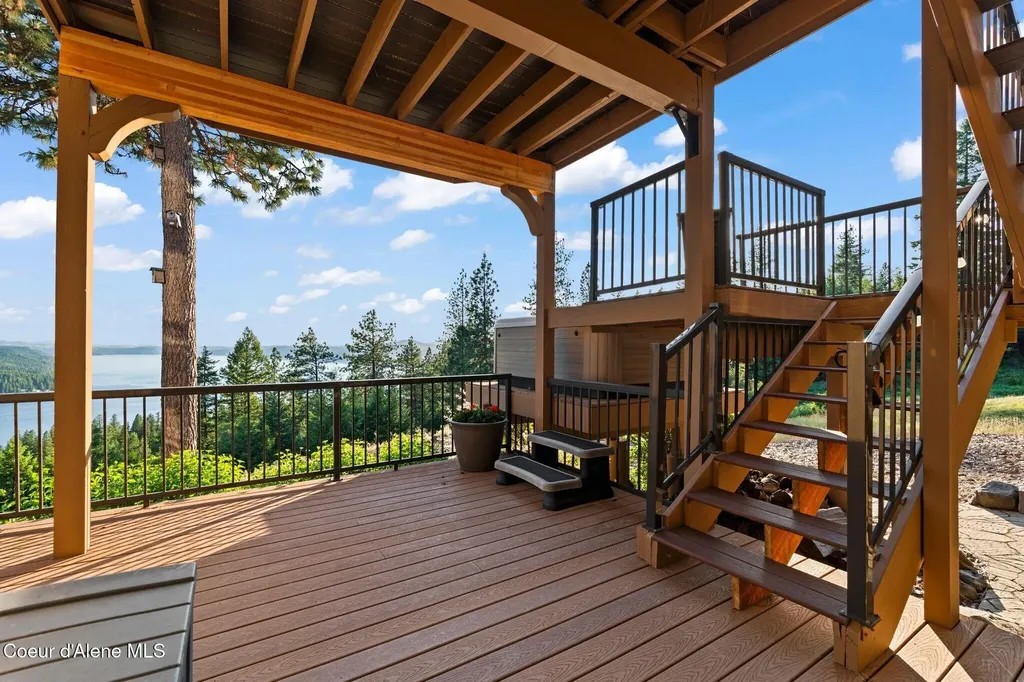 13277 S Ridgeview Loop Harrison ID 83833