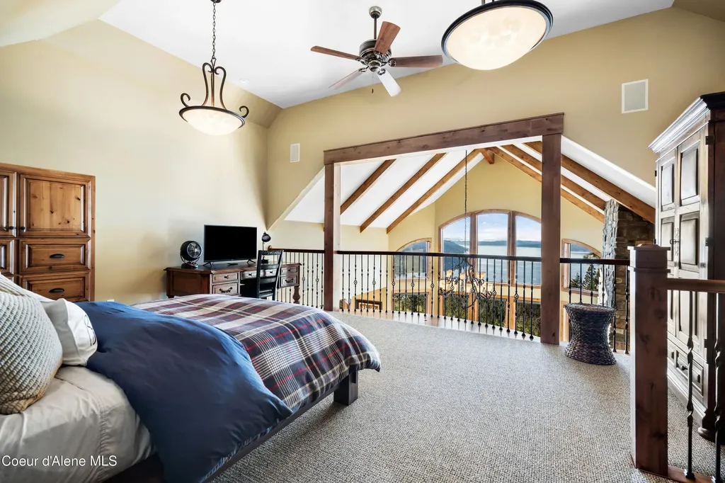 13277 S Ridgeview Loop Harrison ID 83833